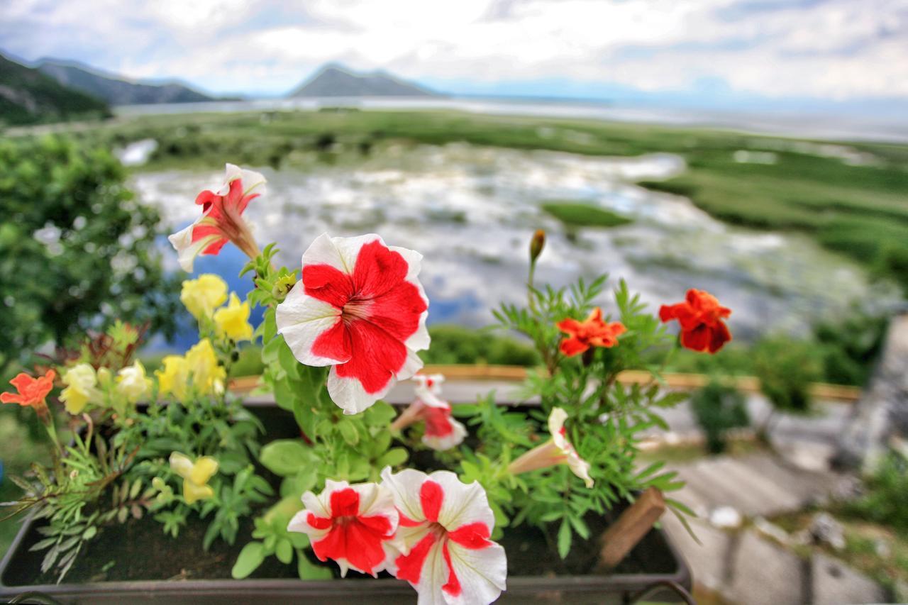 Apartments Lake View Virpazar Buitenkant foto